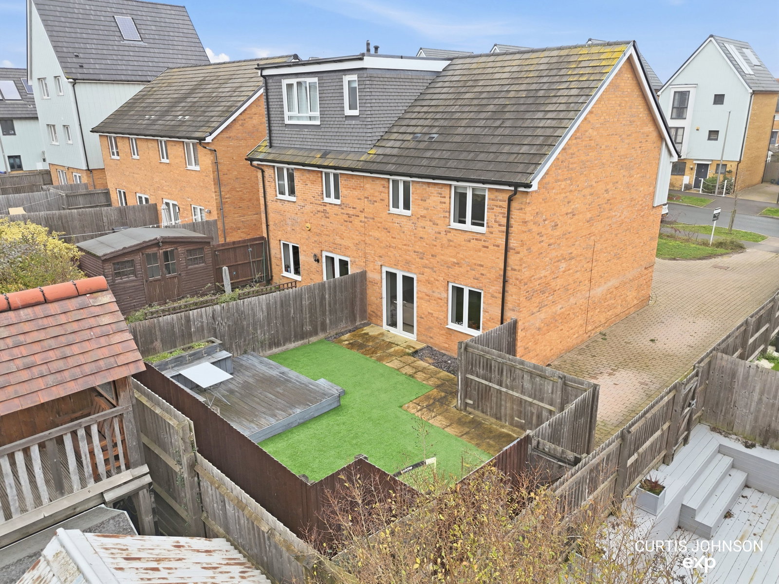 Semi Detached House in Grays