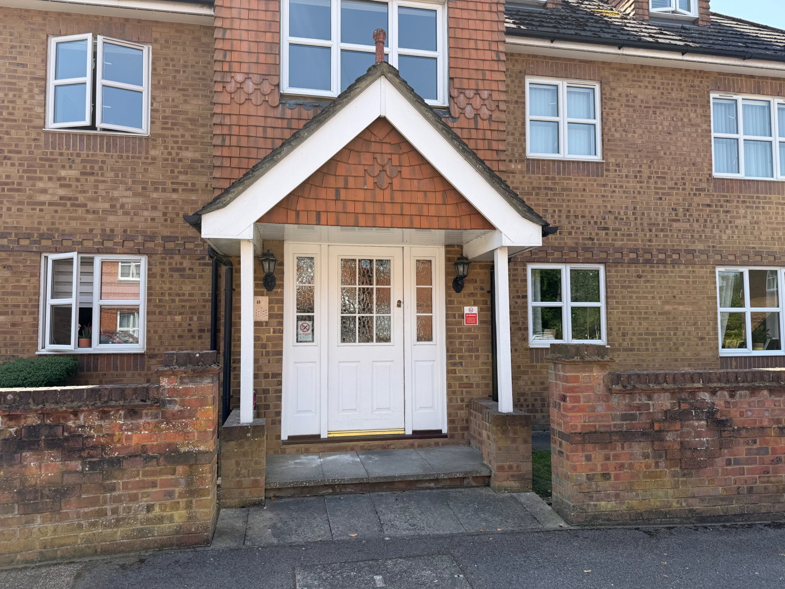 Apartment in Cobham