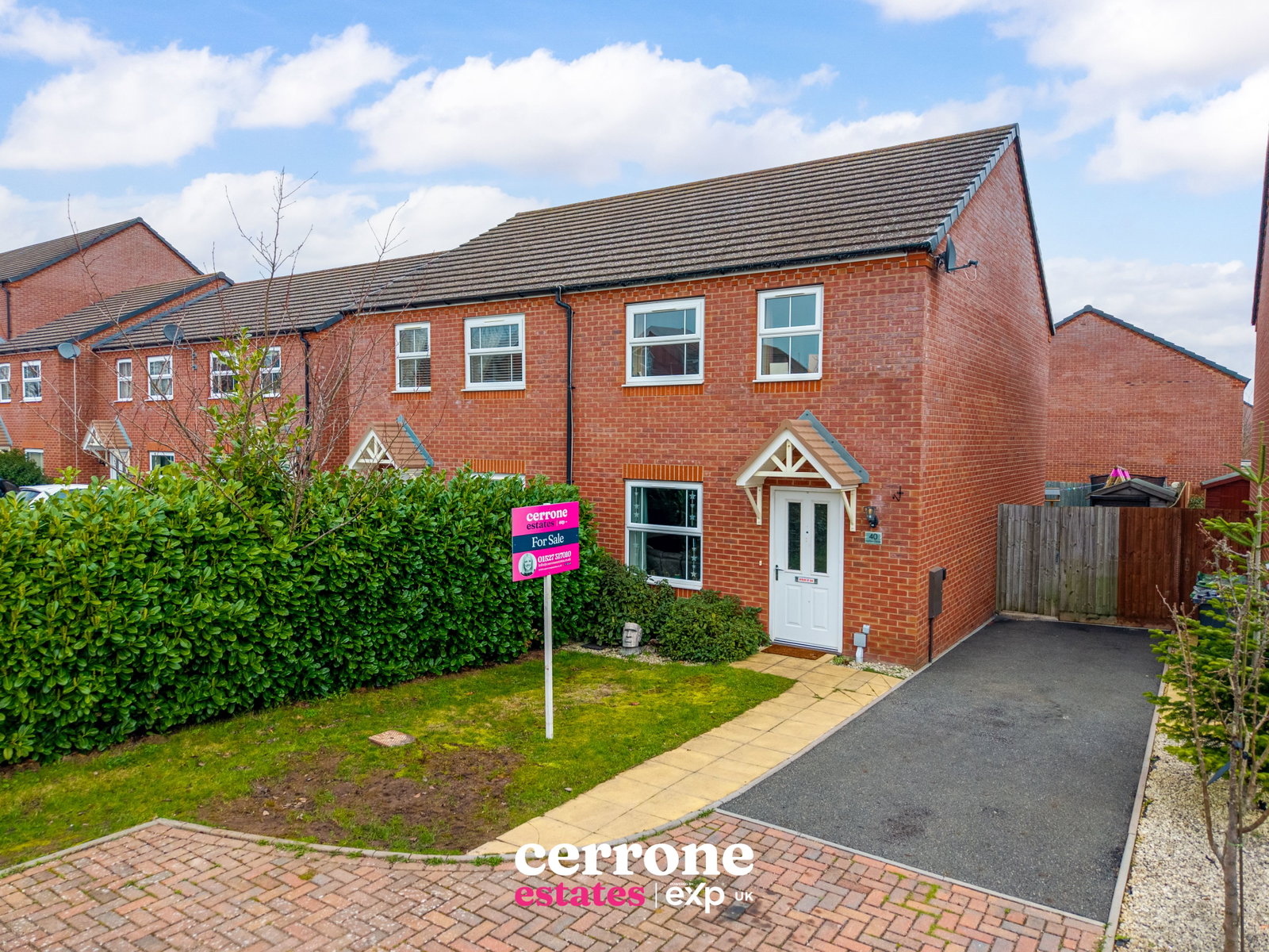 Semi Detached House in Redditch
