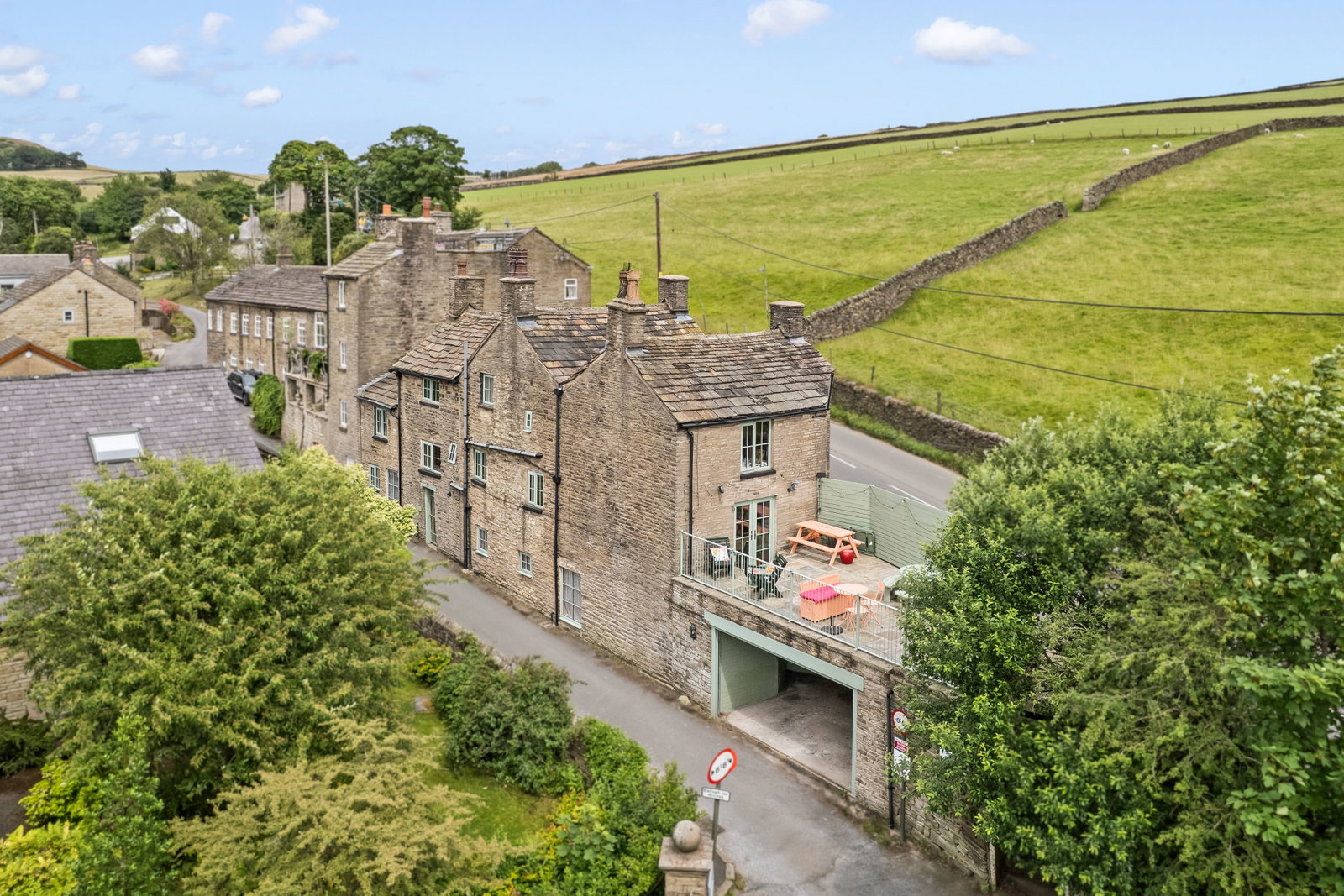 Semi Detached House in Macclesfield