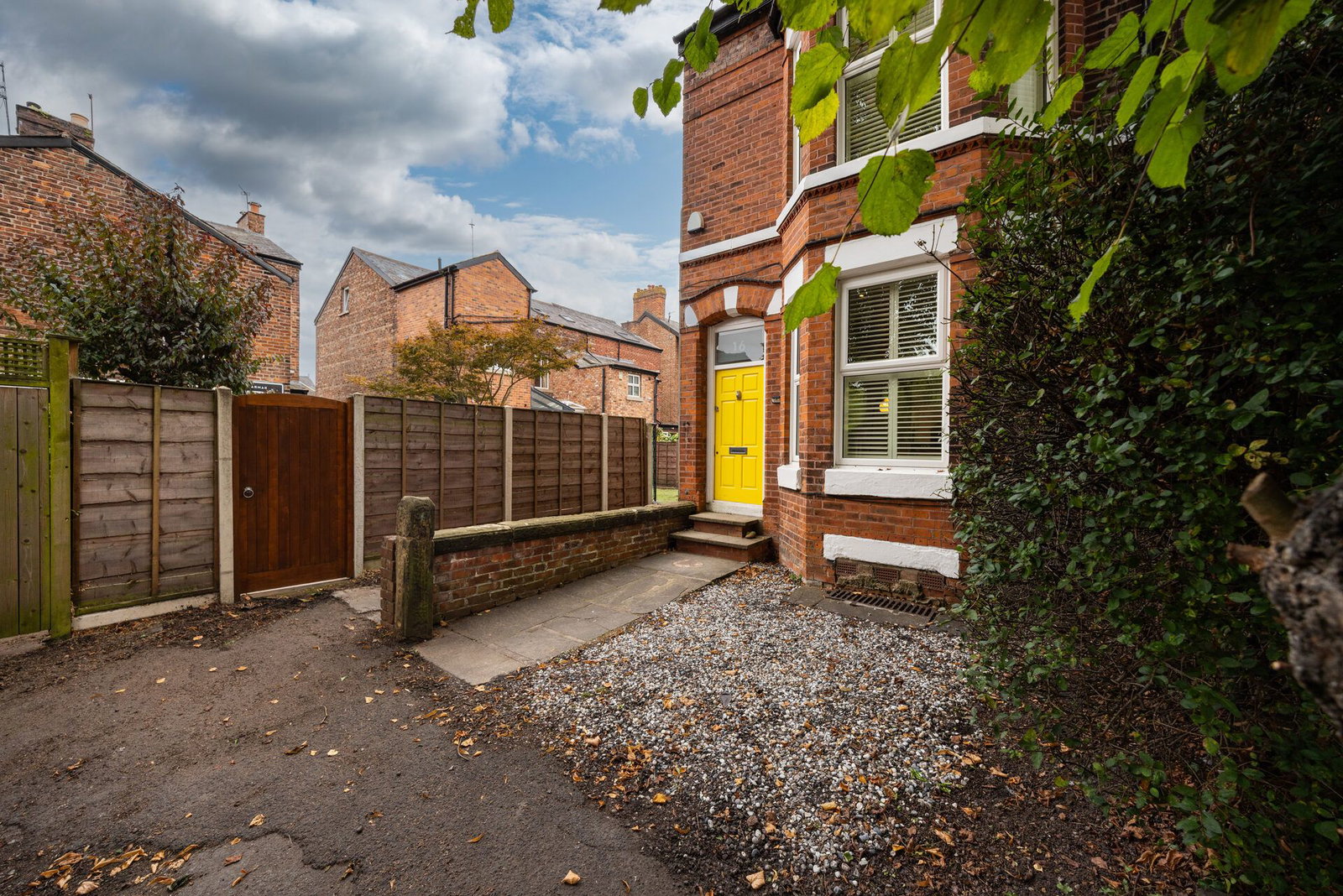 End Of Terrace House for sale in Manchester, Montrose Avenue, Manchester, M20 2LA, 1672 m²