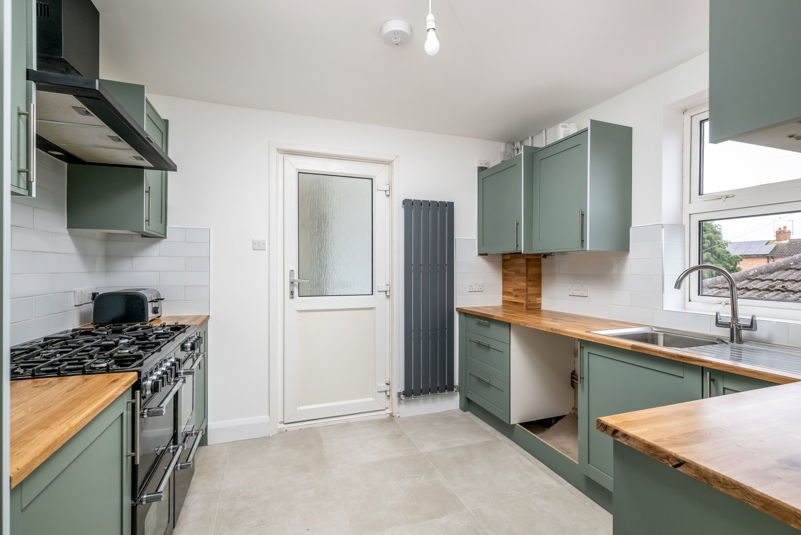 Detached House in Bedford