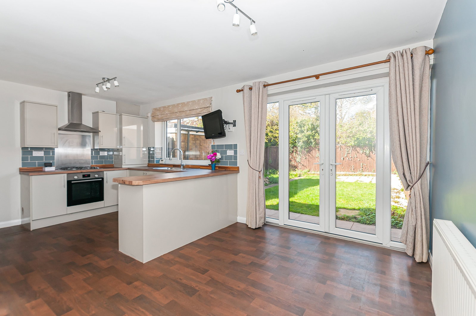 Semi Detached House in Beverley