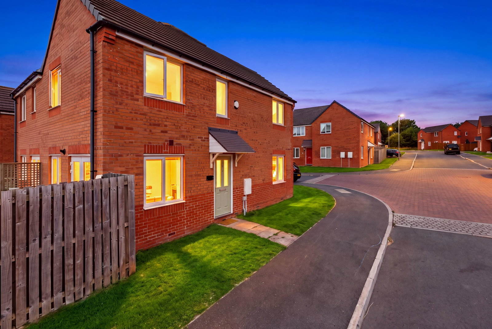 Semi Detached House in Pontefract 3
