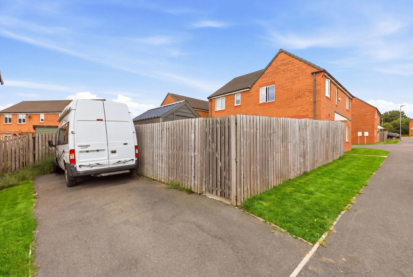 Semi Detached House in Pontefract 2