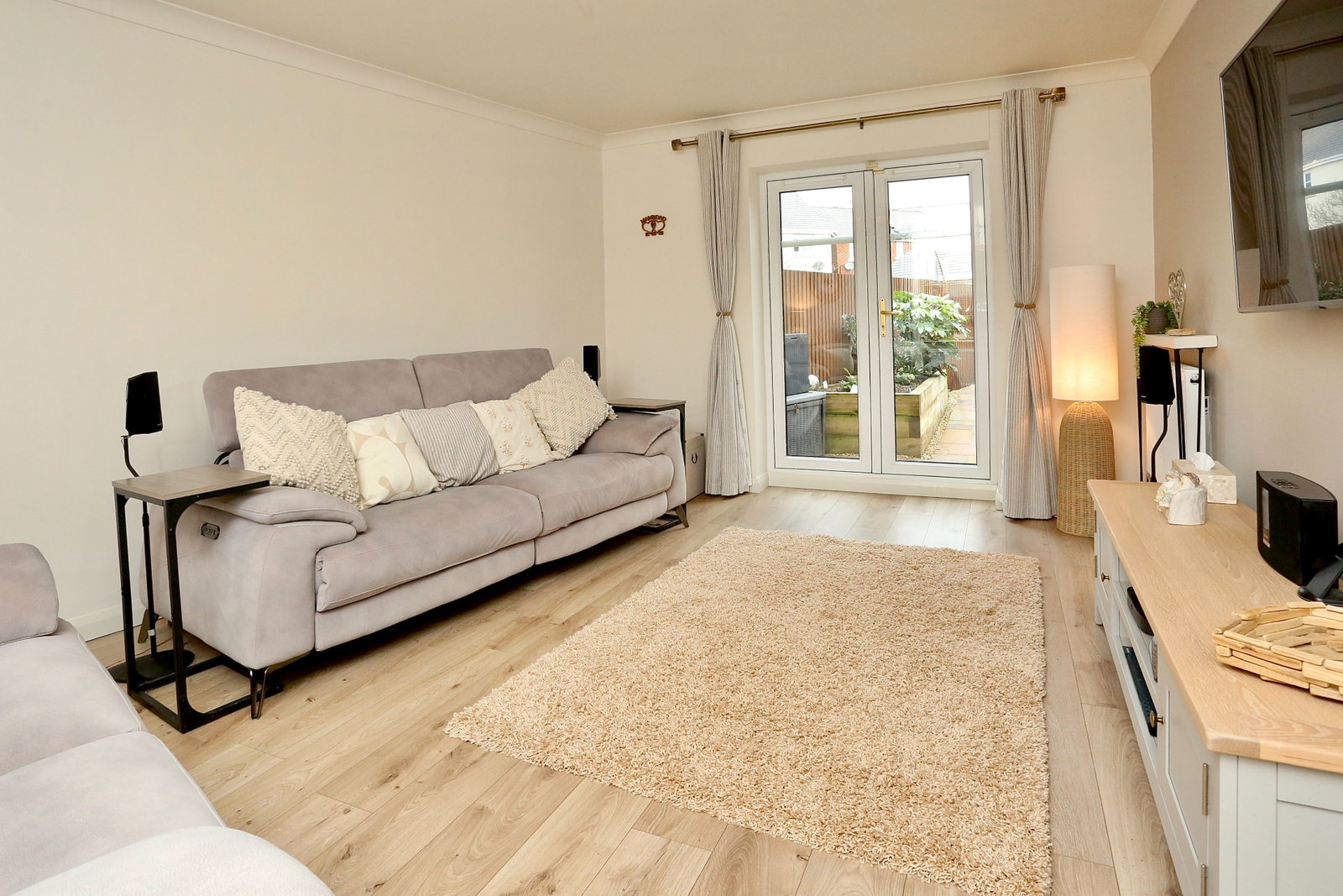 Town House in Ebbw Vale