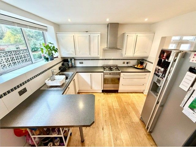 Semi Detached House in Bushey