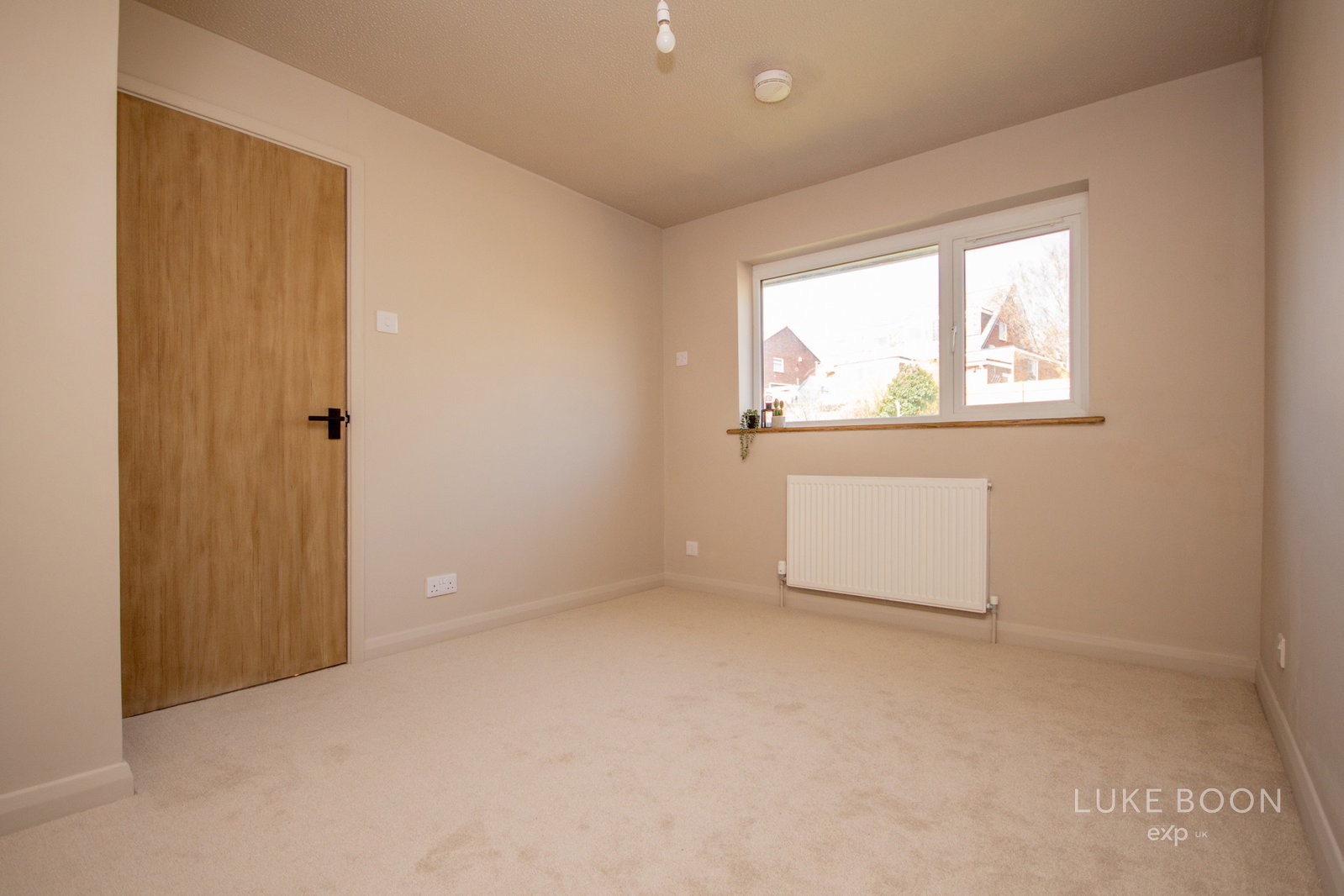 Semi Detached House in Plymouth
