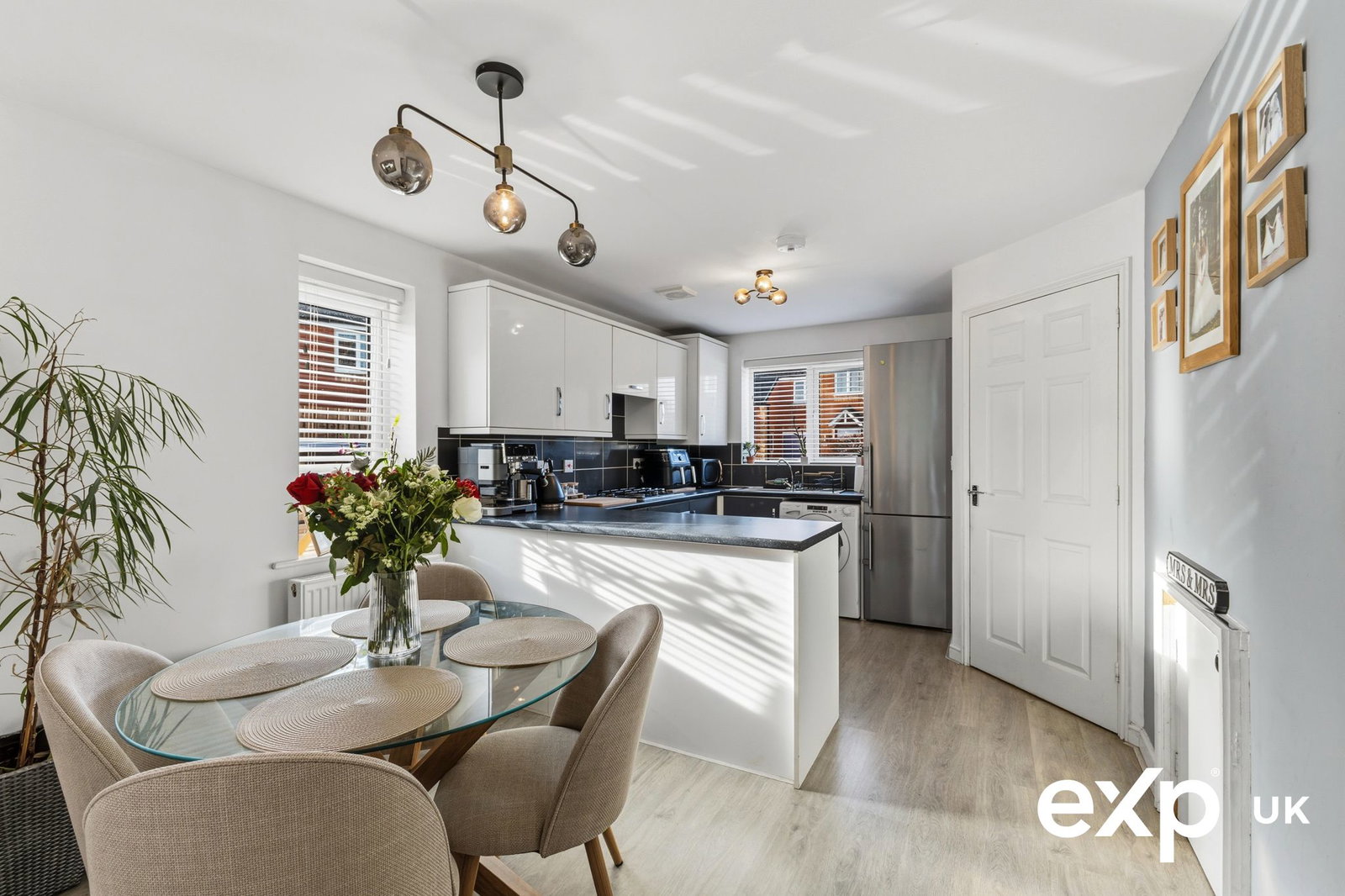 Semi Detached House in Newark