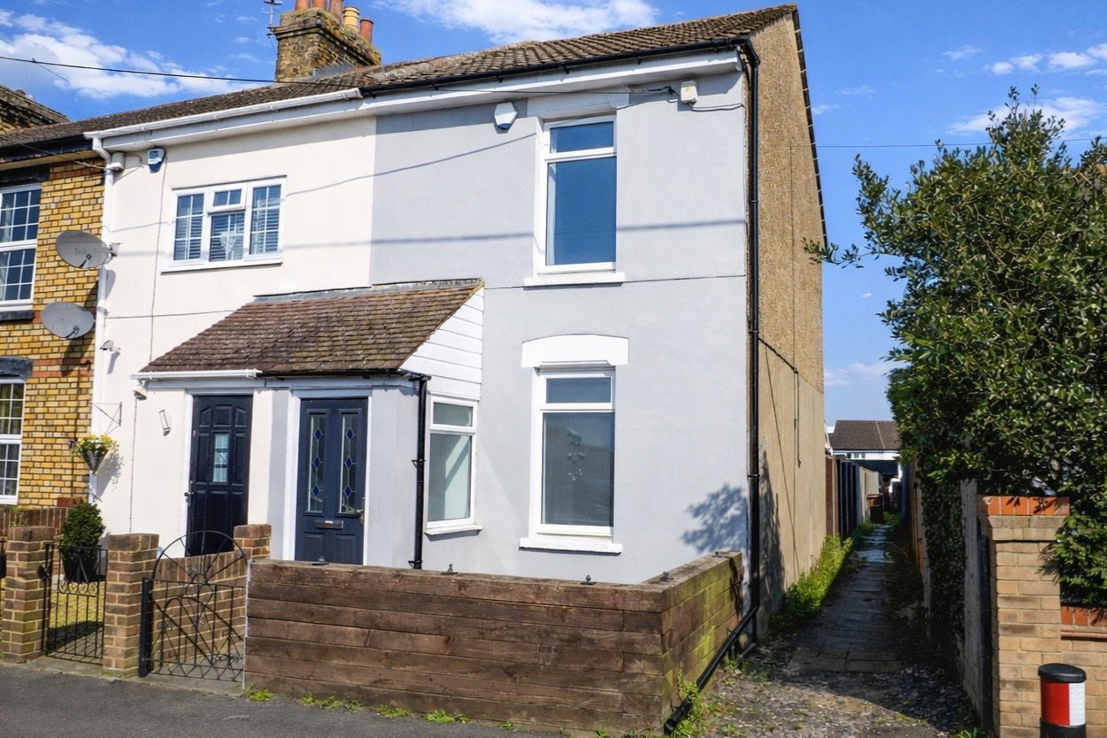 End Of Terrace House in Rochester