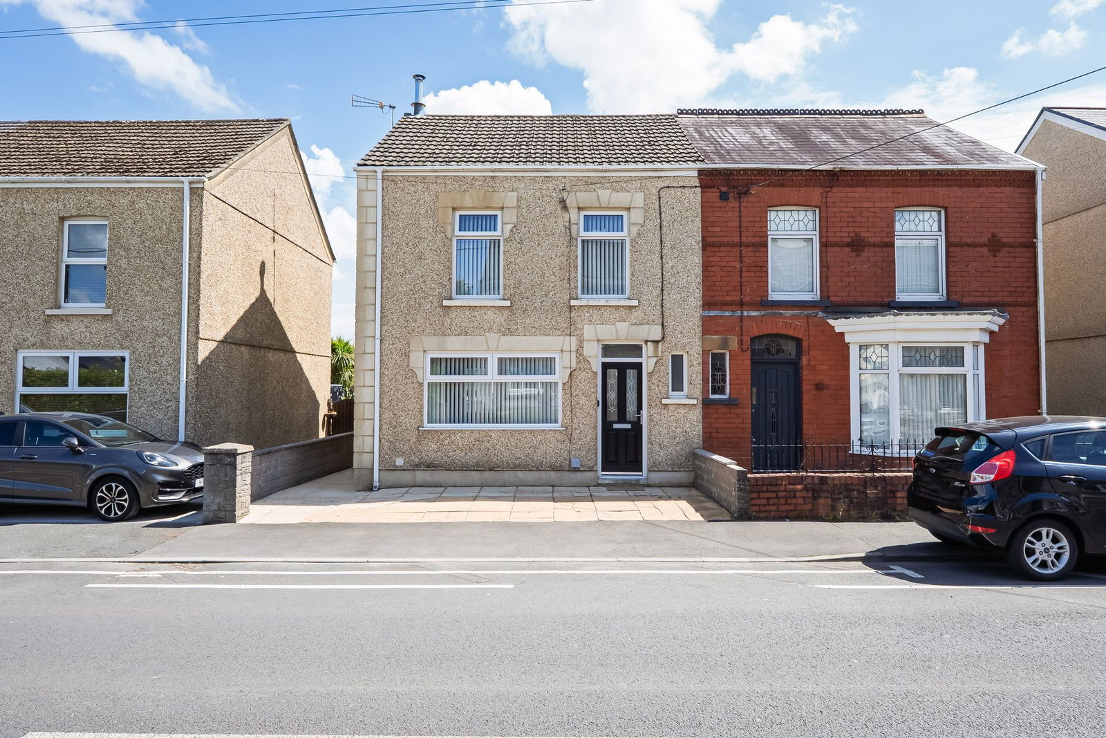 Semi Detached House in Swansea