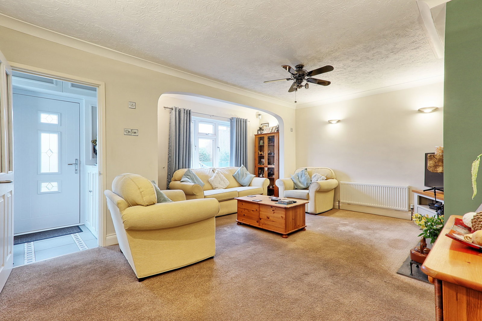Semi Detached Bungalow in Chelmsford