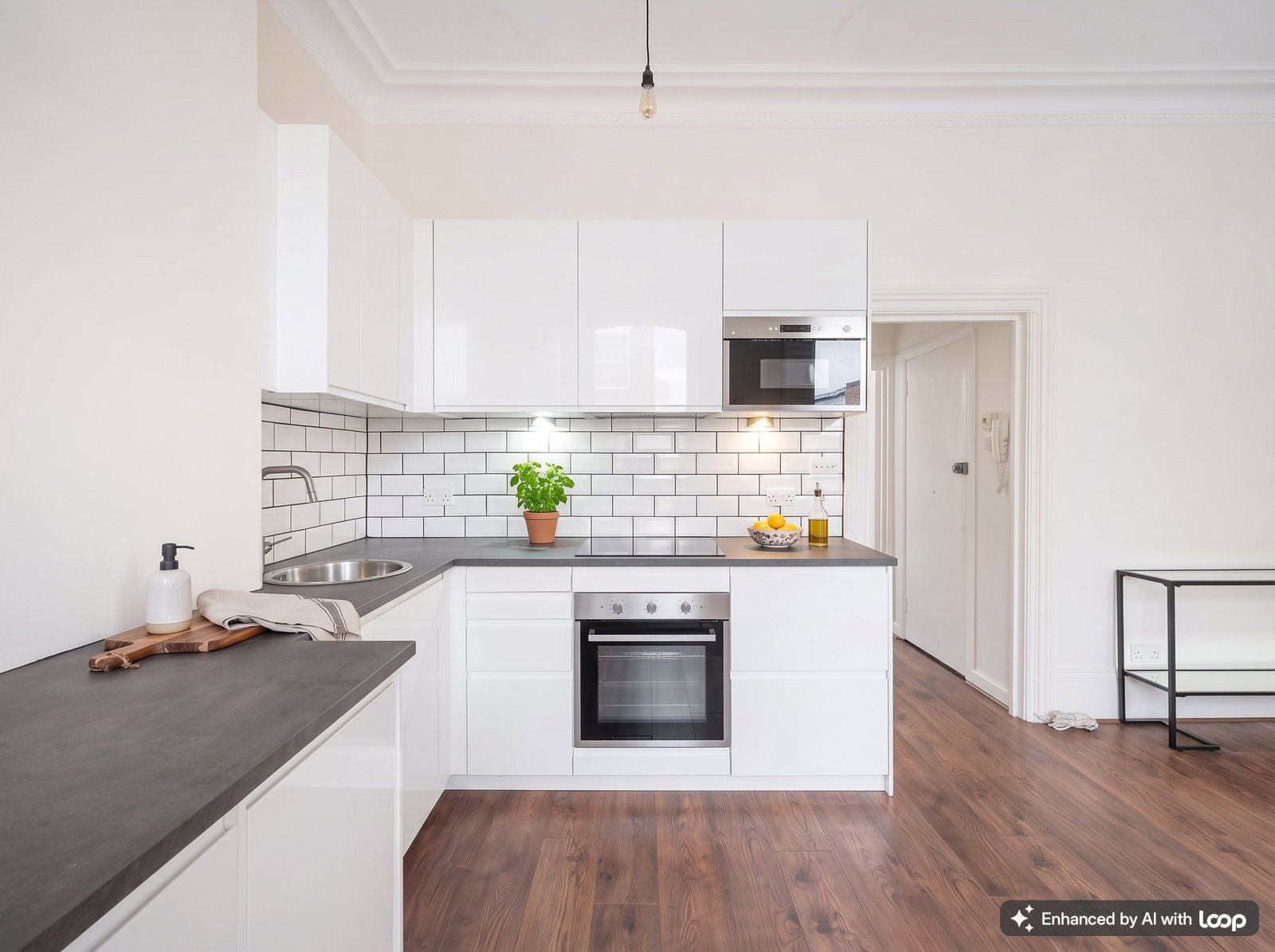 Apartment for sale in London, Battersea Park Road, Battersea, SW11, 373 m²