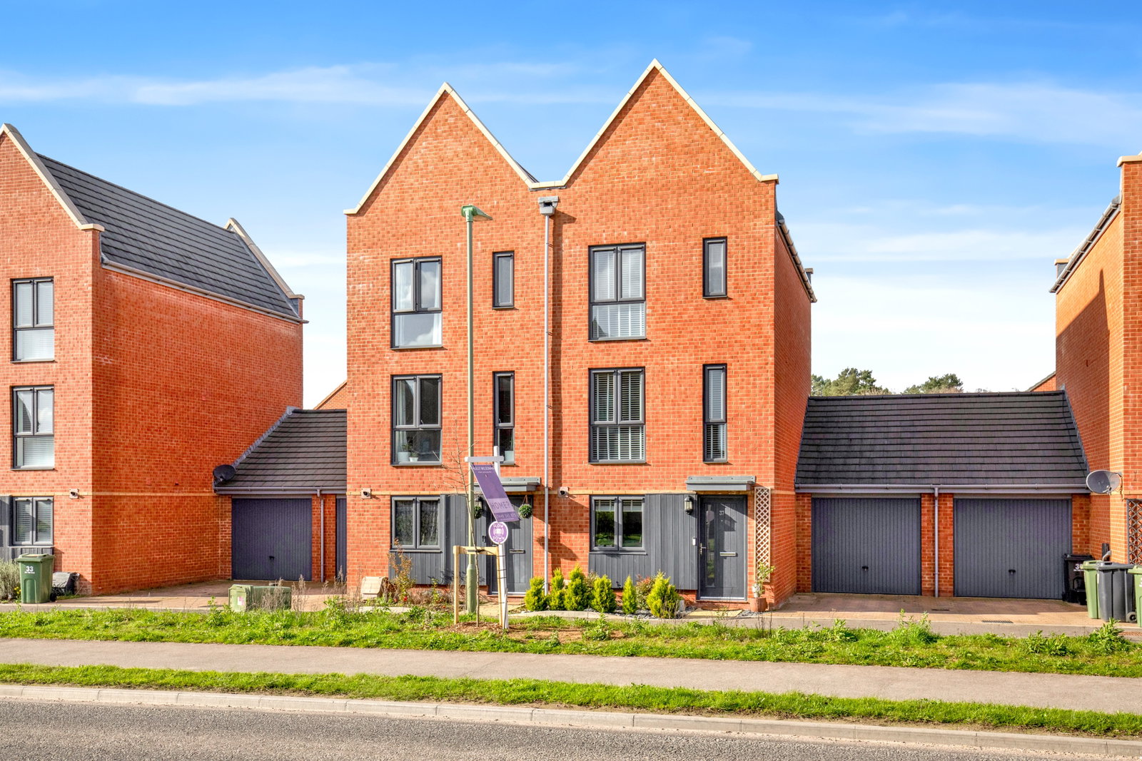 Semi Detached House in Bordon