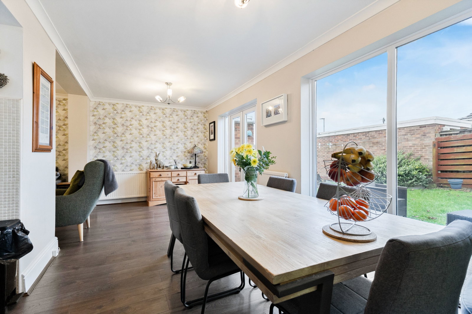 Detached House in Wakefield