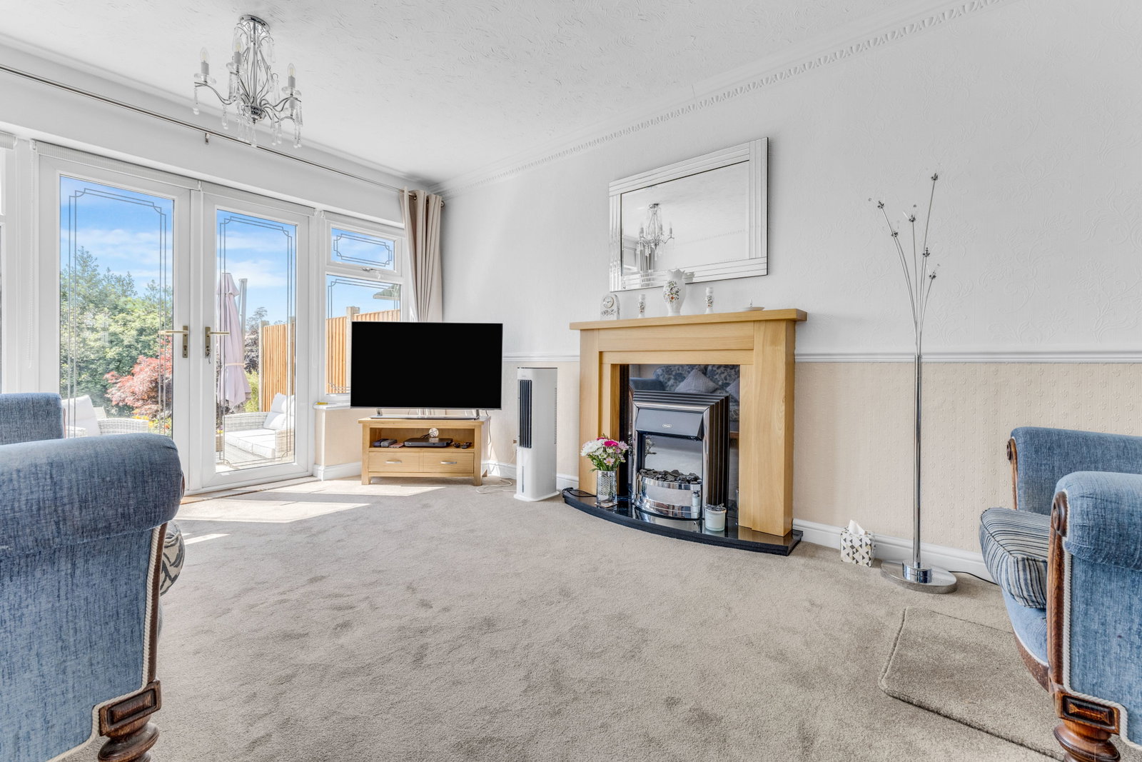 Semi Detached House in Rowley Regis