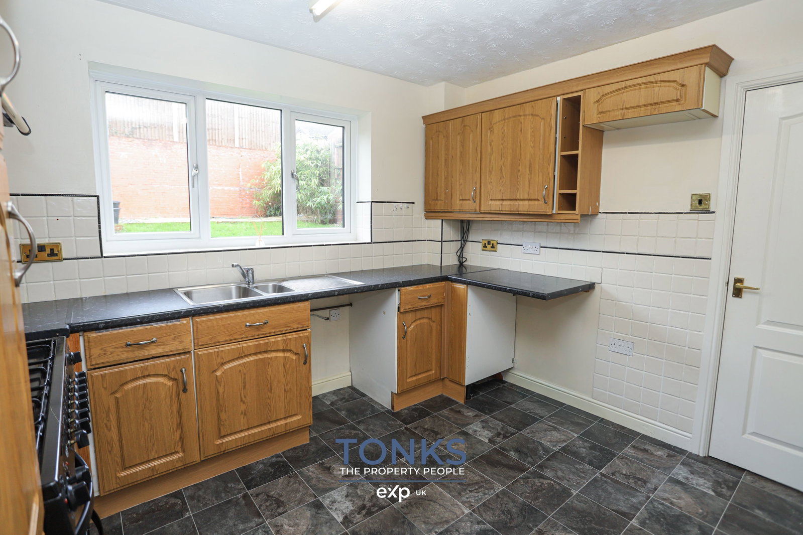 Detached House in Rowley Regis