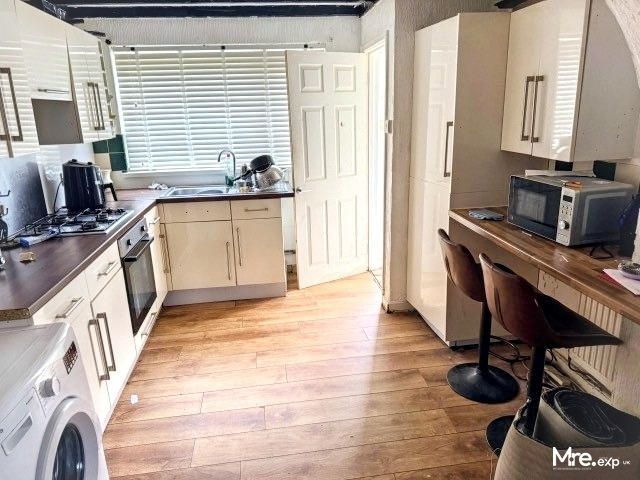 Semi Detached House in Neath