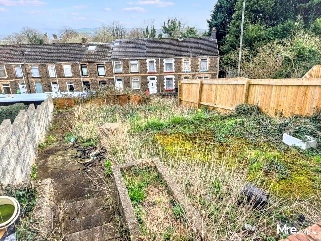 Semi Detached House in Neath
