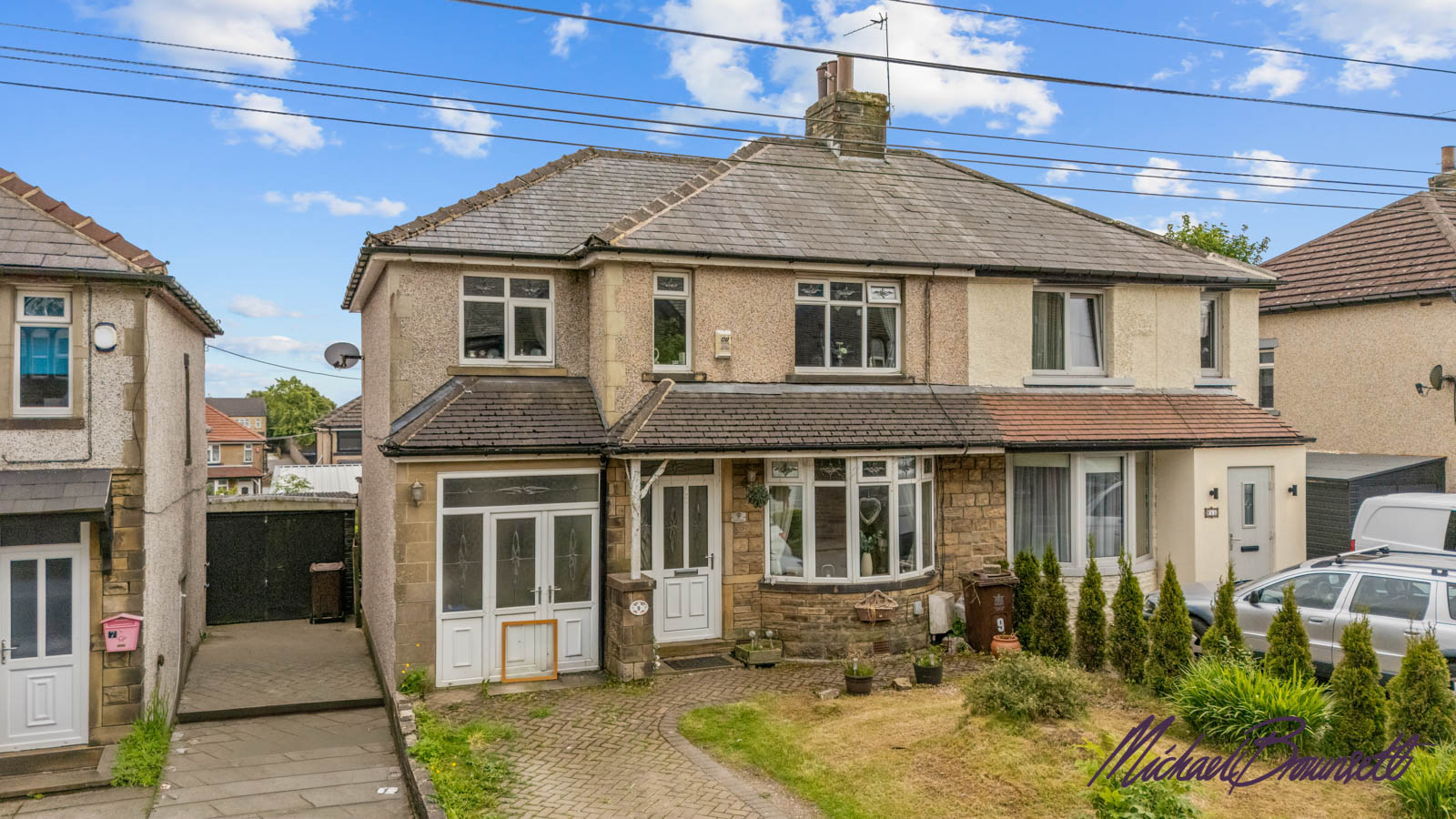 Semi Detached House in Bradford