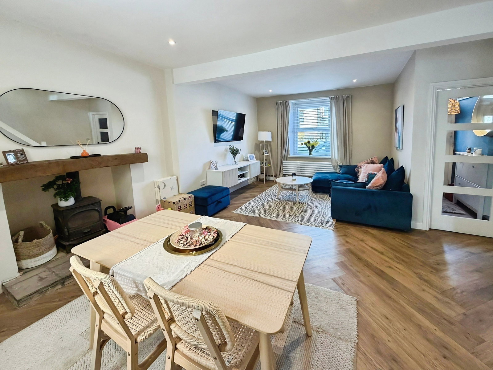End Of Terrace House in Swansea