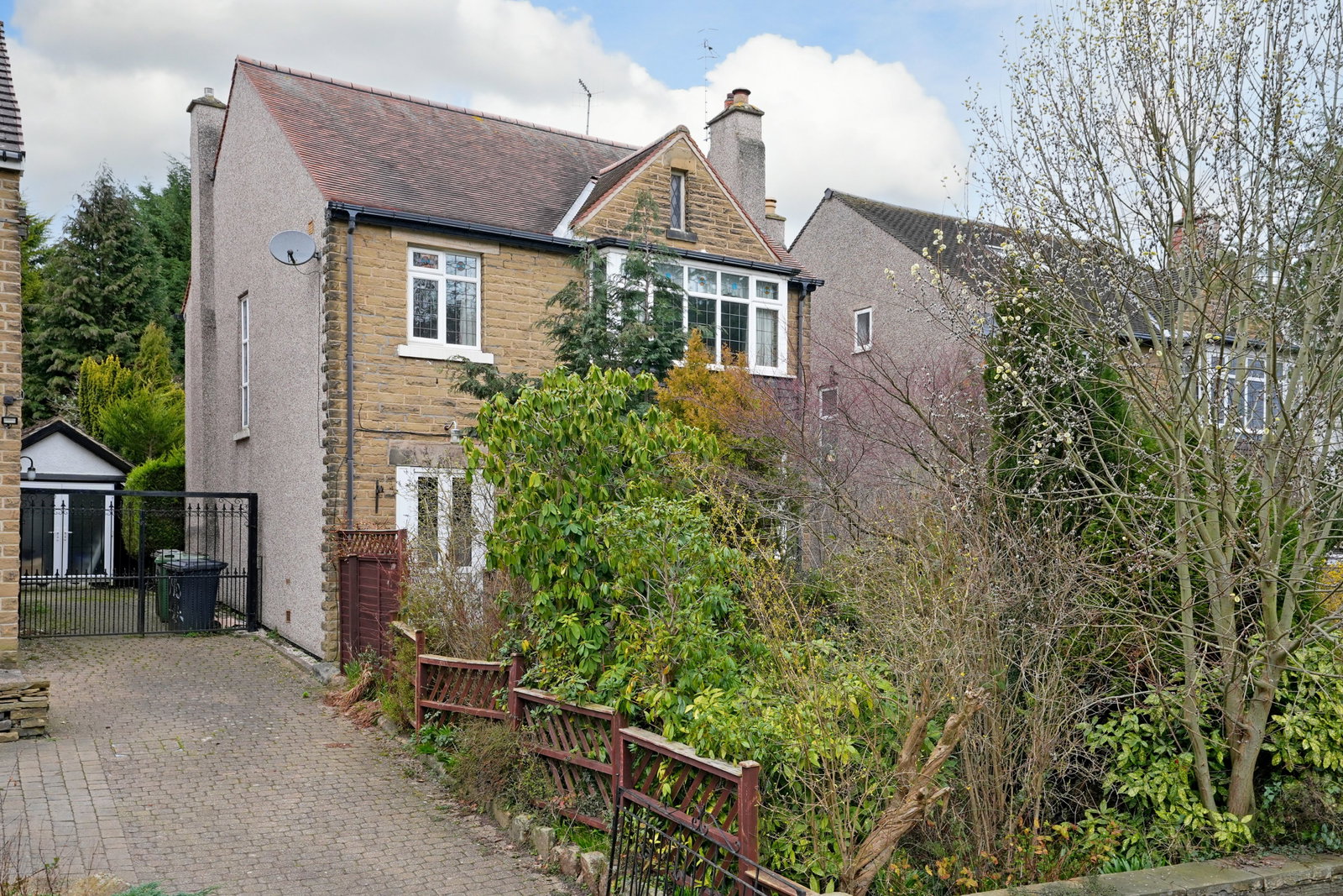Detached House in Sheffield