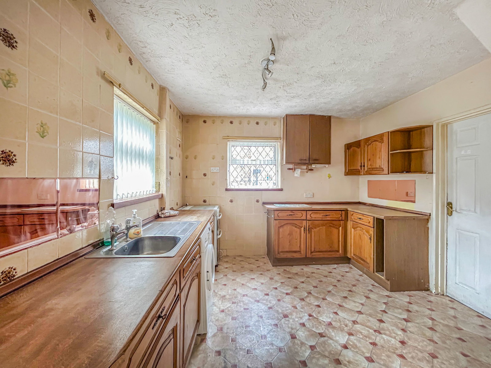 Semi Detached House in Stoke-on-Trent
