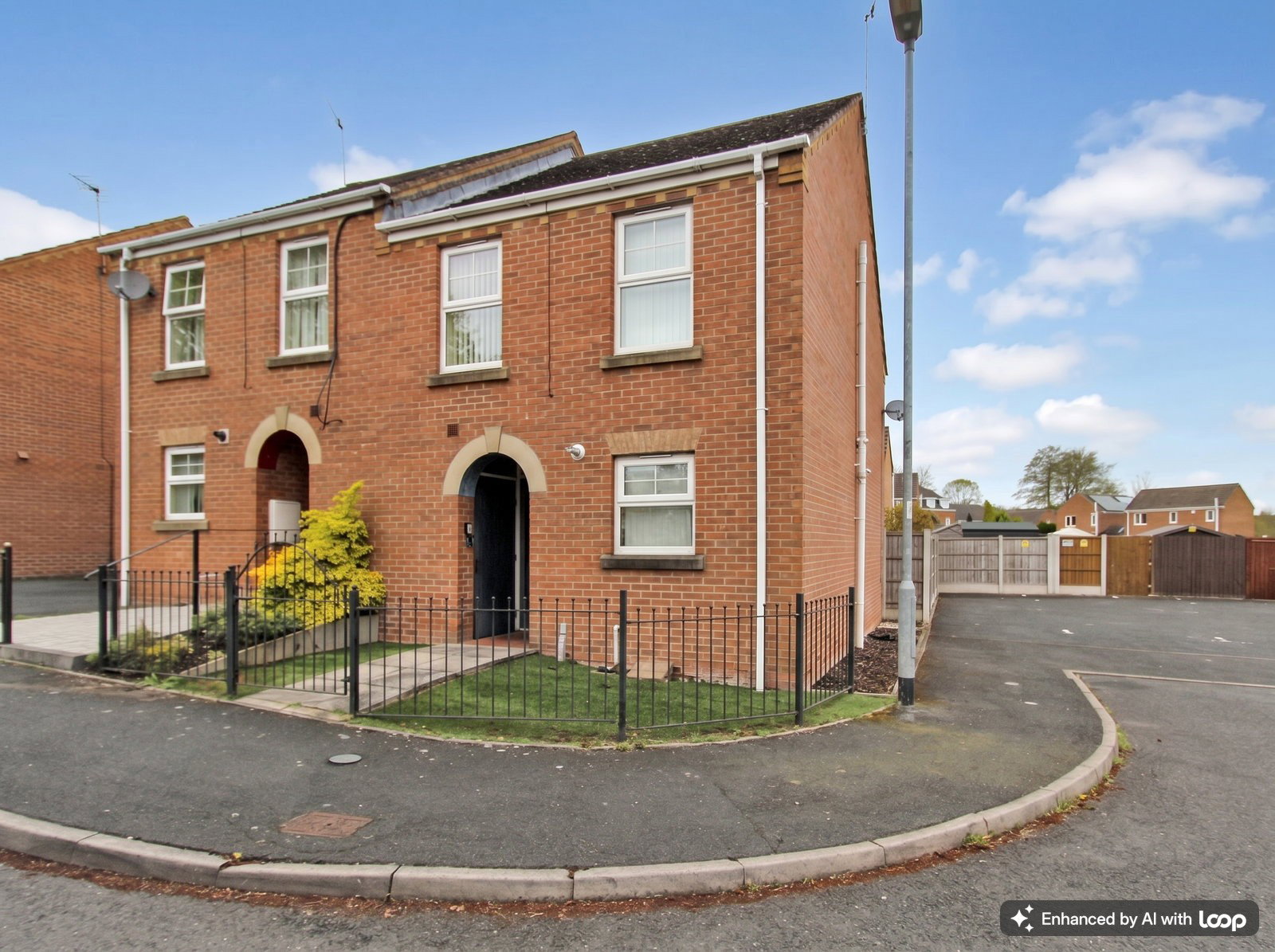 Semi Detached House in Stoke-on-trent