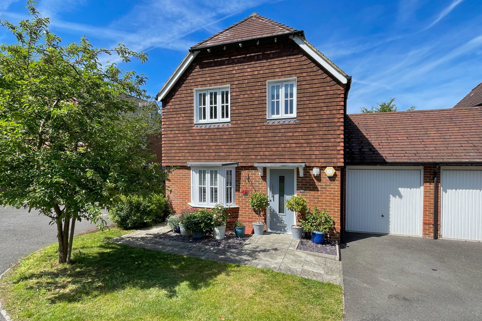 Link Detached House in West Malling