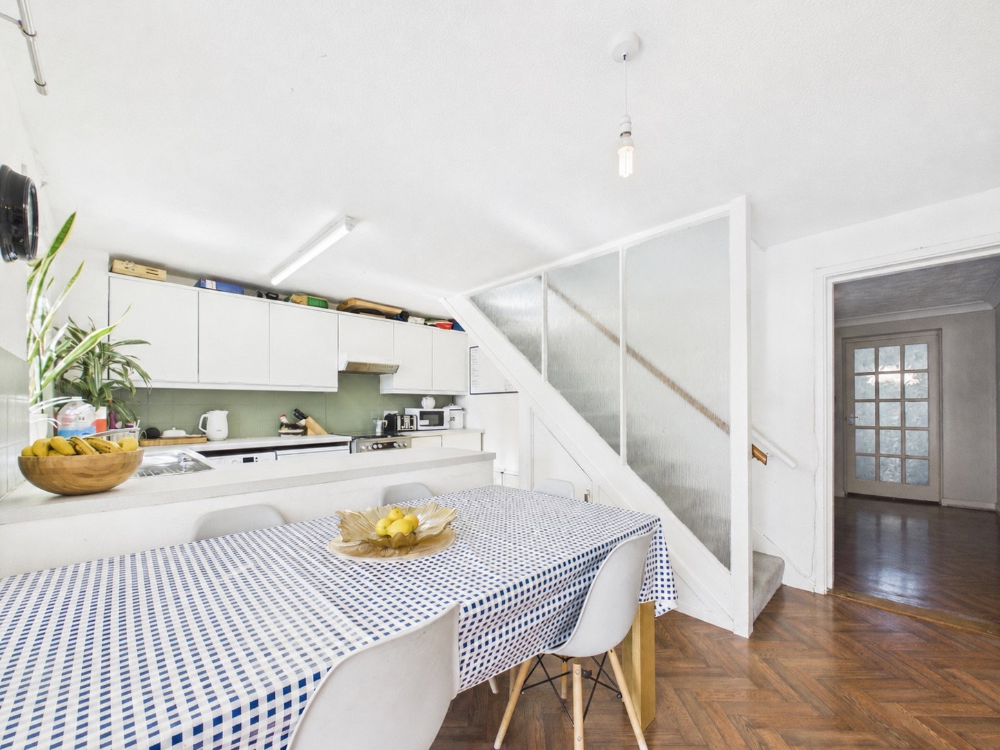 Semi Detached House in Rochester
