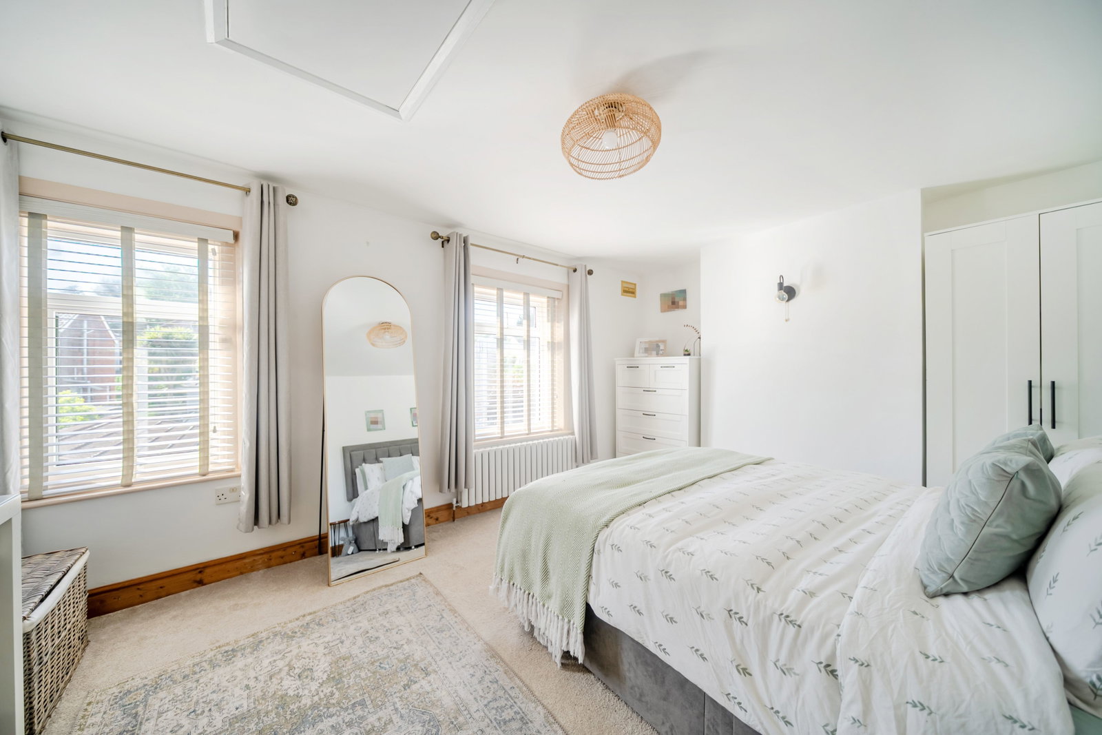 Semi Detached House in Poole
