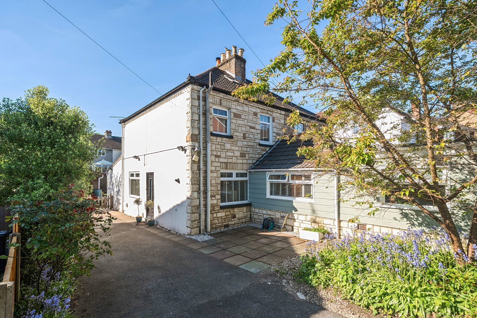 Semi Detached House in Poole