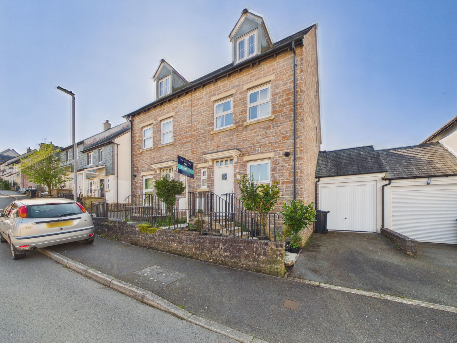 Semi Detached House in Liskeard