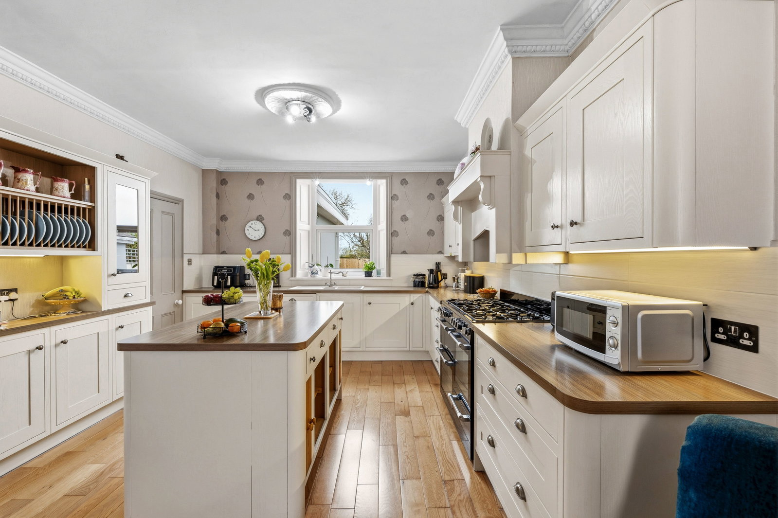Detached House in Swansea