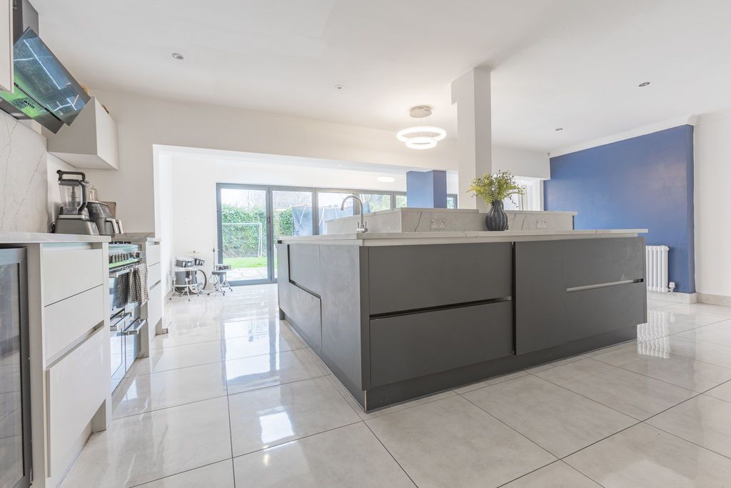 Detached House in Liverpool