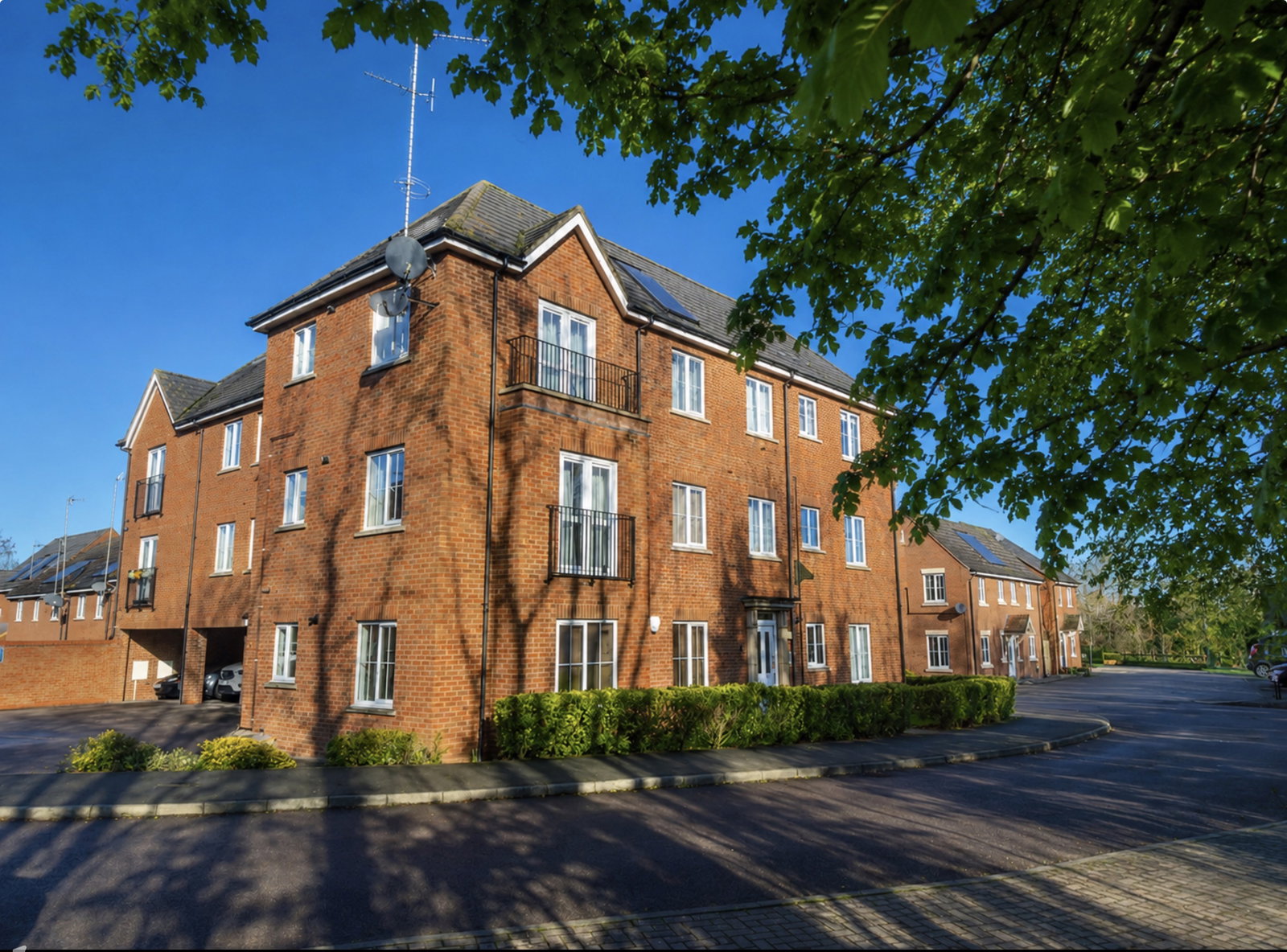 Apartment in Milton Keynes