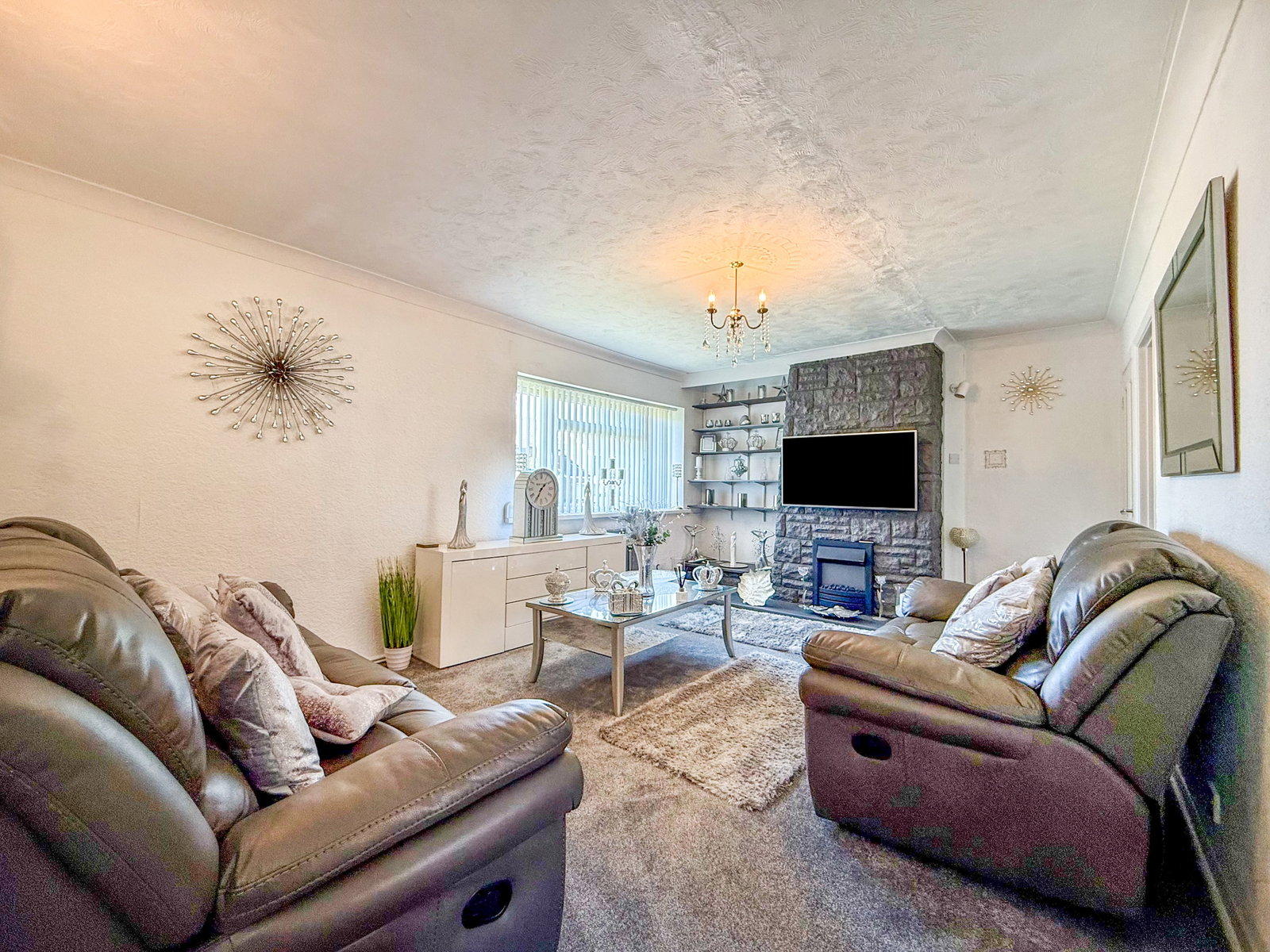 Semi Detached House in Swansea