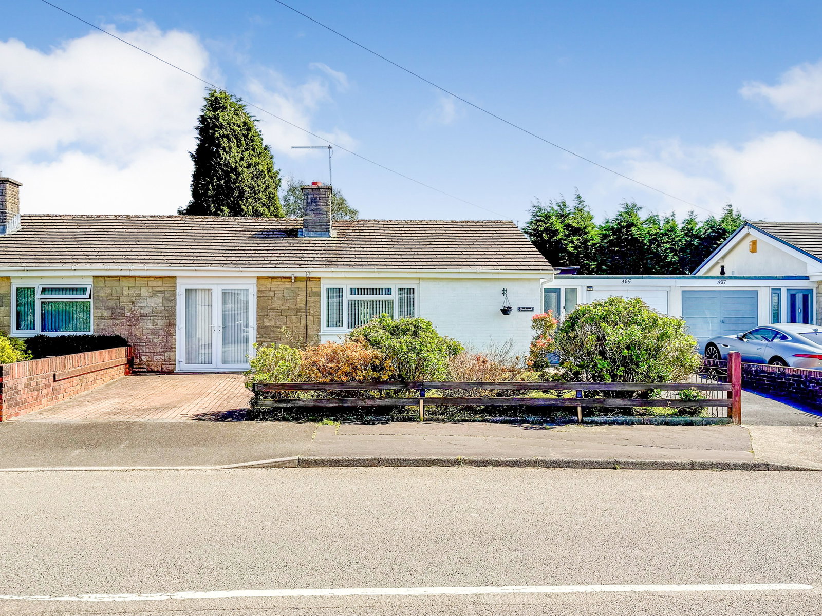 Semi Detached House in Swansea