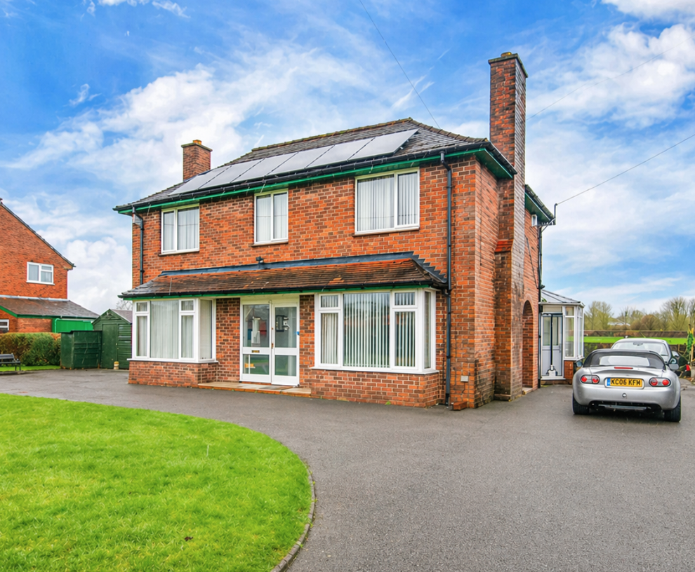 Detached House in Llanymynech