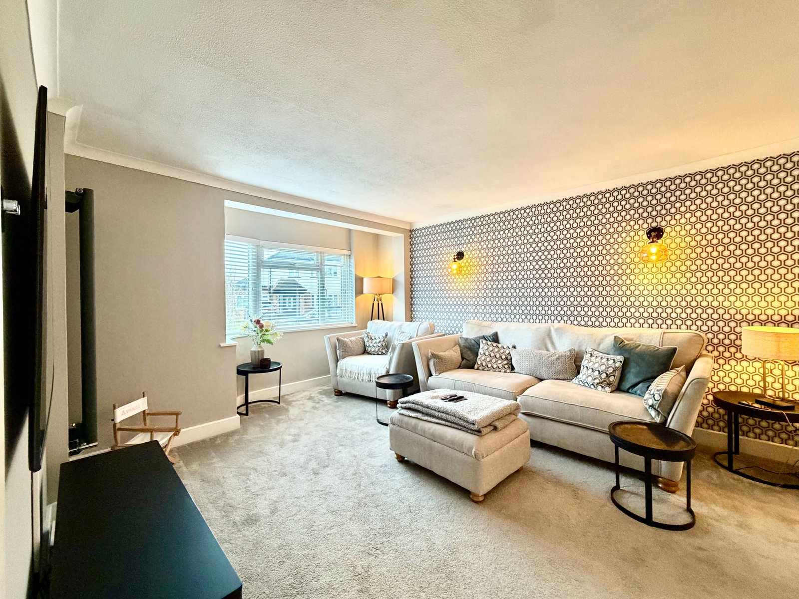 Semi Detached House in Edgware