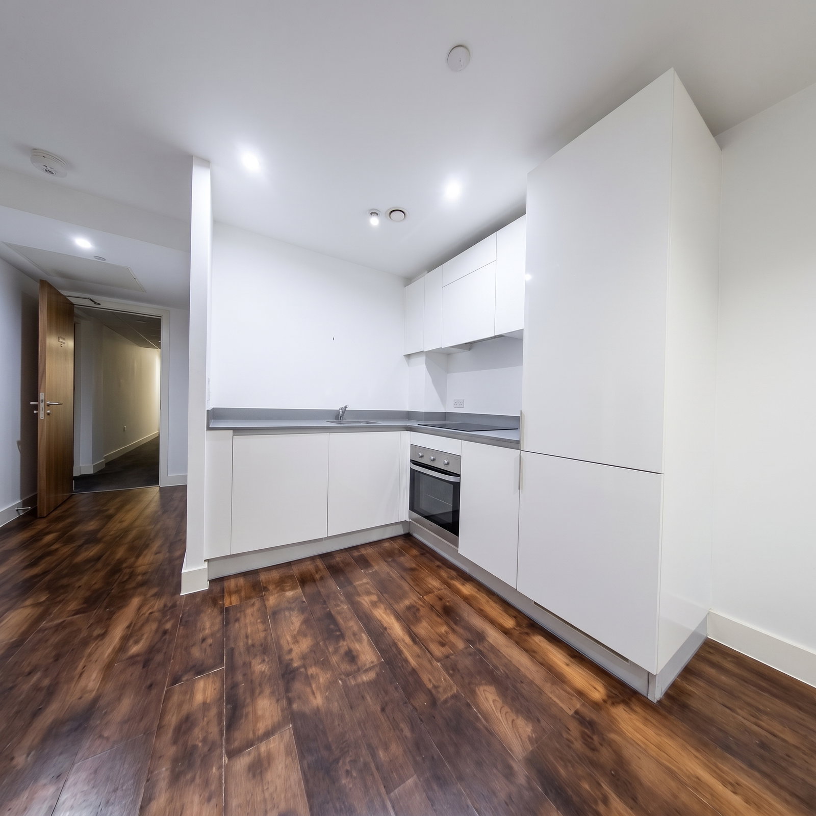 Apartment for sale in Birmingham, Hagley Road, Birmingham, B16 8JA
