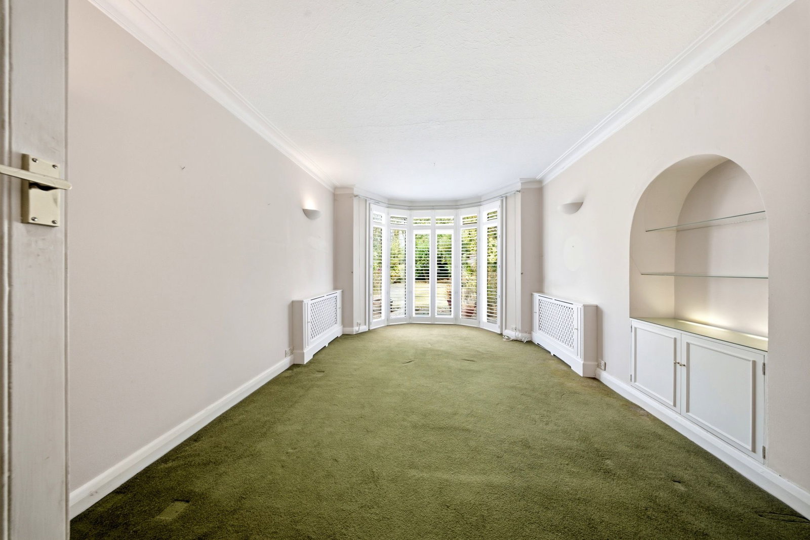 Link Detached House in London