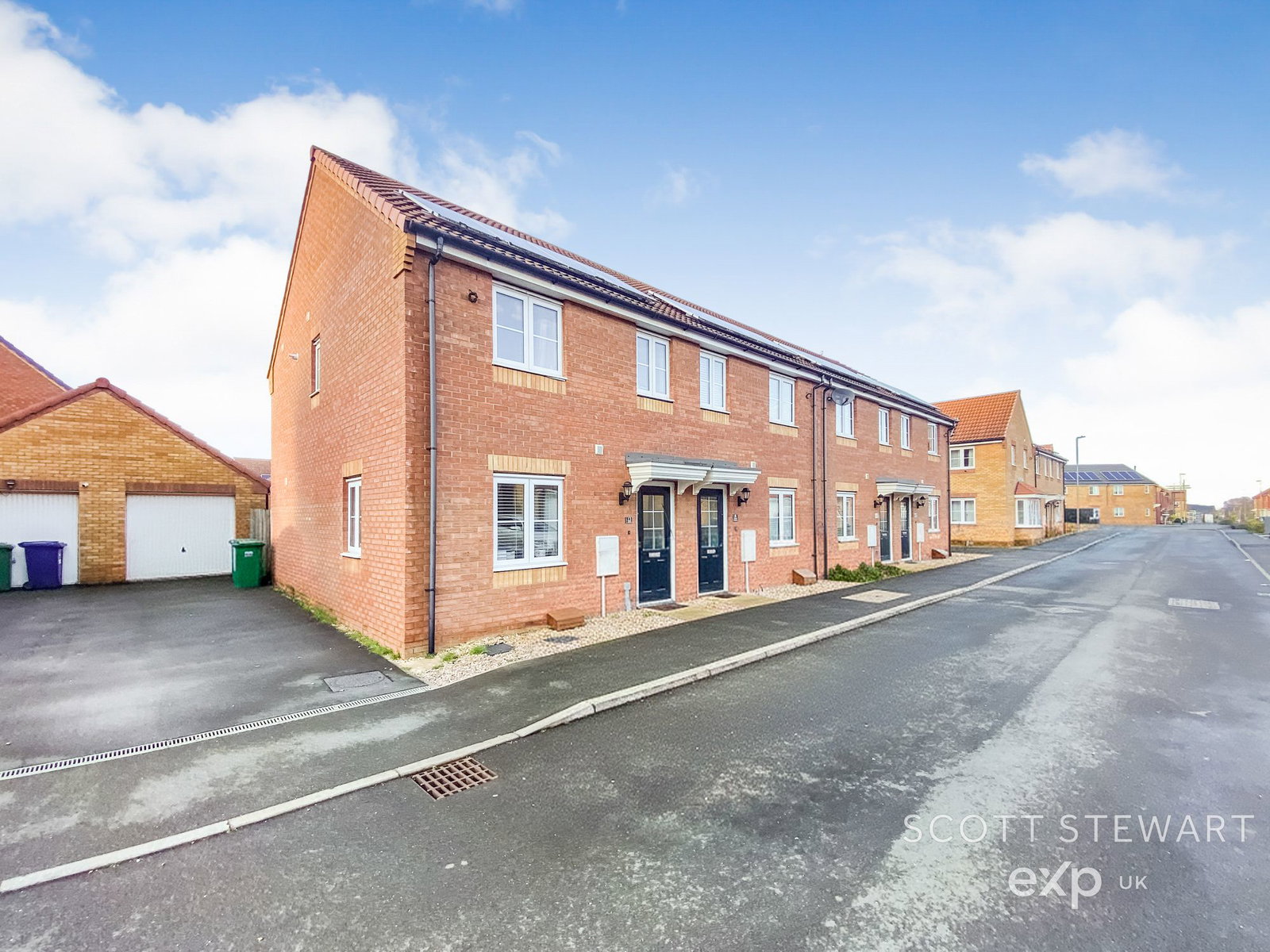 Semi Detached House in Peterborough