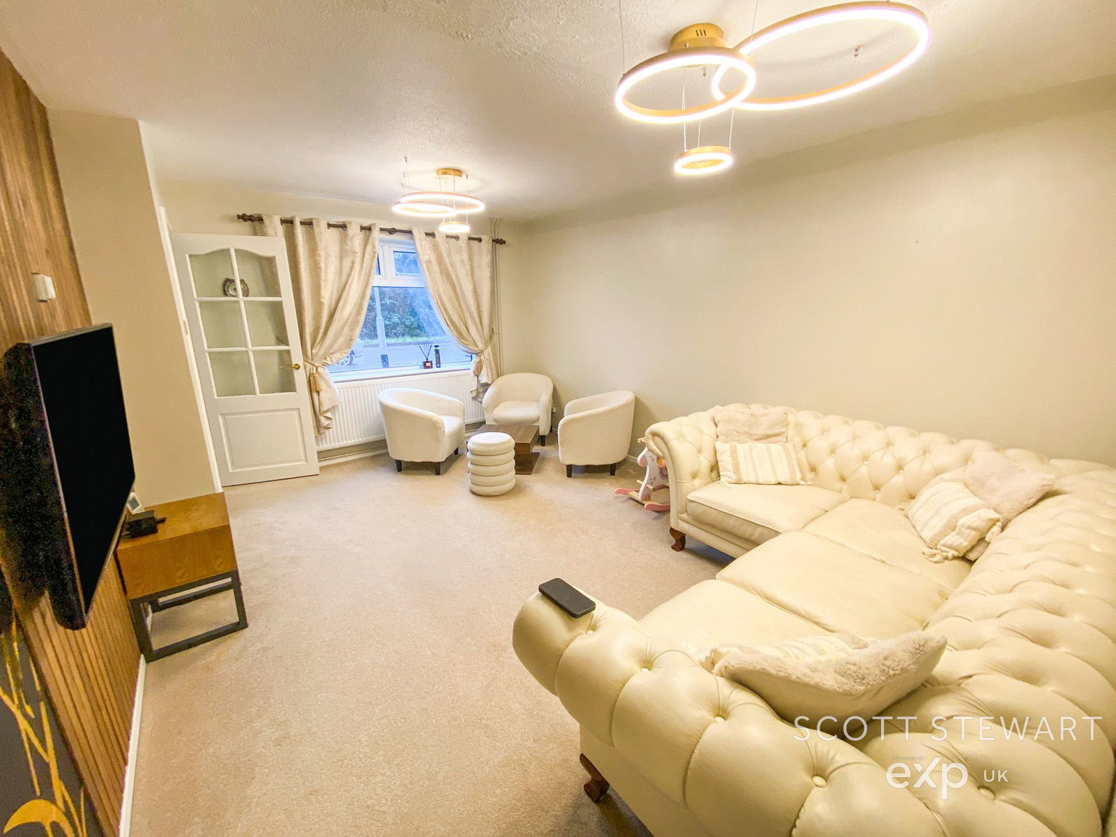 Semi Detached House in Peterborough