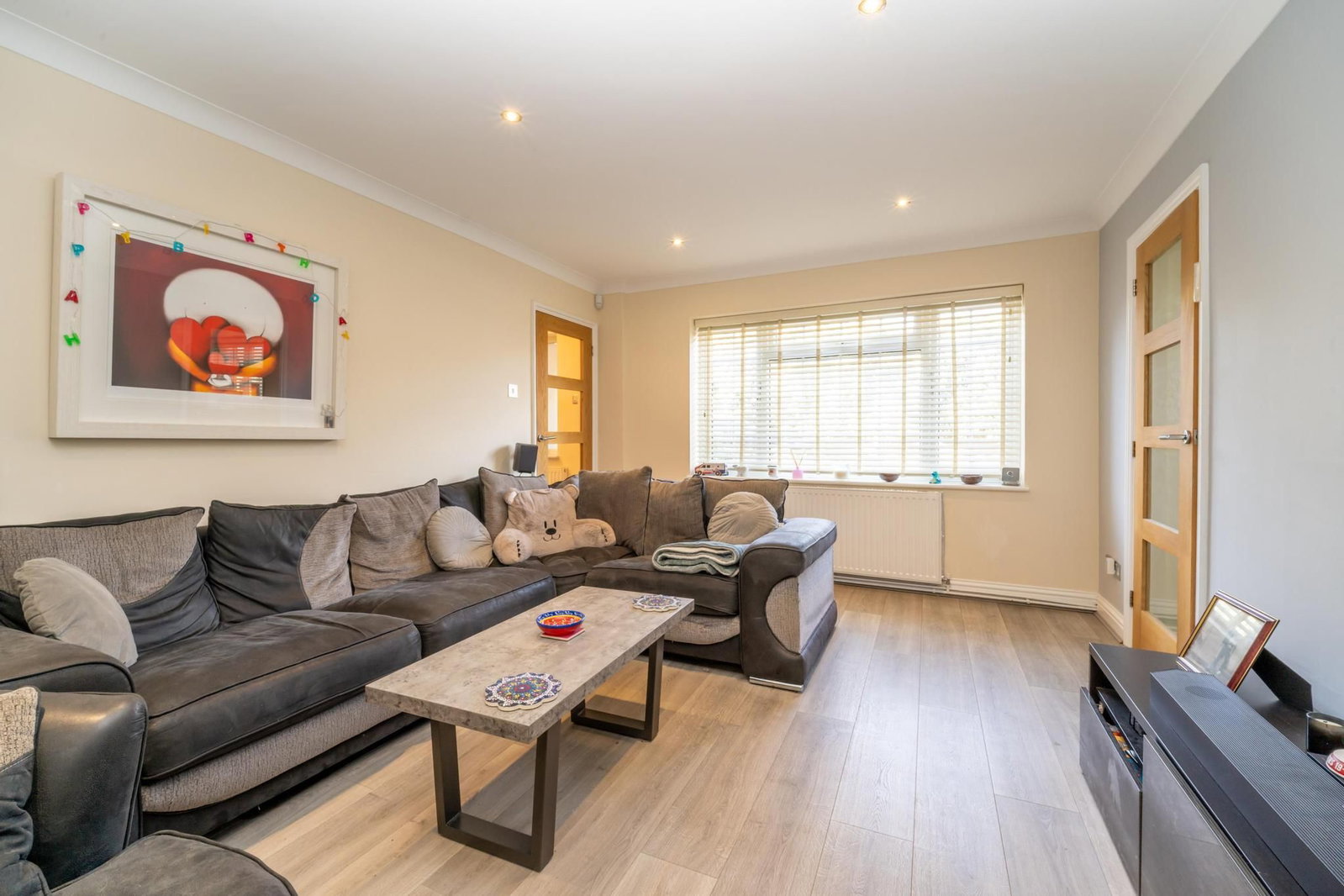 Detached House in Borehamwood