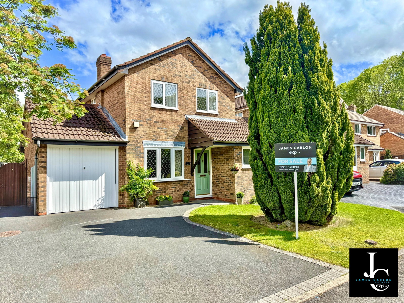 Detached House in Telford