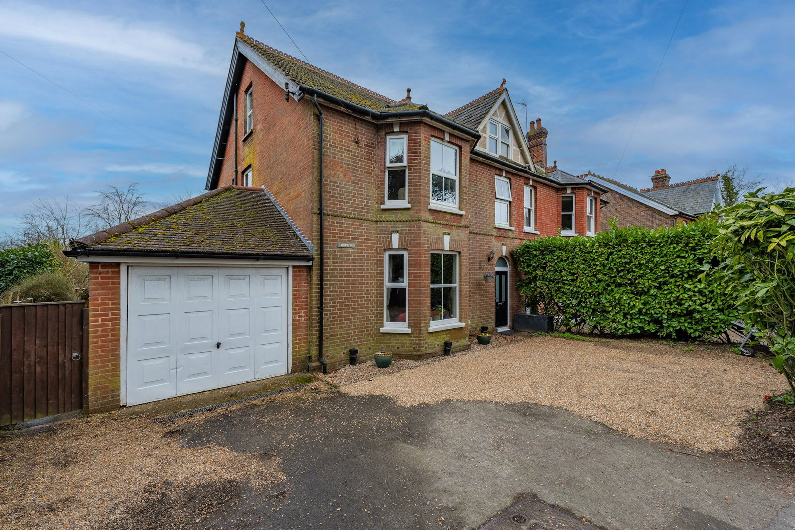 Semi Detached House in Crowborough