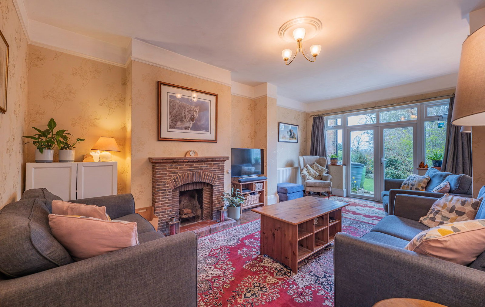 Semi Detached House in Crowborough