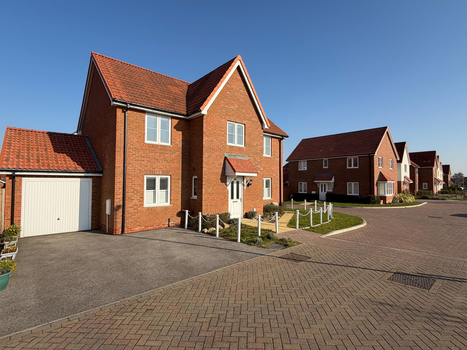 Detached House for sale in Sandwich, Blackmill Way, Sandwich, Kent, CT13 0FX