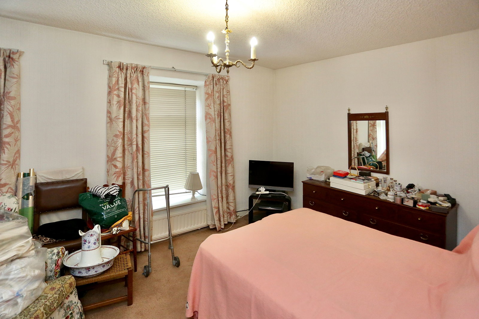 End Of Terrace House in Abertillery